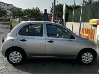 Usado Nissan Micra Visia 65 CV (47 kW) 2005 Gris / plata Berlina