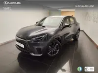 Usado Lexus LBX 136 CV (100 kW) 2026 Gris / plata SUV