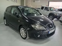 Usado Seat Altea Style 105 CV (77 kW) 2010 Negro Monovolumen
