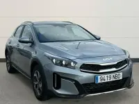 Usado Kia XCeed 100 CV (73 kW) 2025 Gris SUV