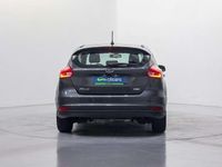 Usado Ford Focus Trend+ 125 CV (91 kW) 2018 Gris Utilitario