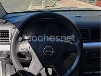 Usado Opel Vectra Elegance 125 CV (91 kW) 2003 Gris / plata Berlina