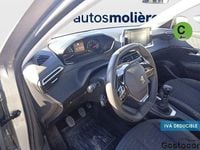 Usado Peugeot 208 Allure 100 CV (73 kW) 2023 Gris Utilitario