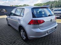 Usado VW Golf VII 86 CV (63 kW) 2015 Plateado Berlina