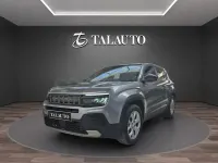 Usado Jeep Avenger Altitude 100 CV (73 kW) 2024 Gris / plata SUV