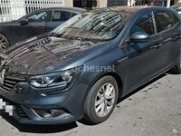 Usado Renault Mégane IV Zen 130 CV (95 kW) 2017 Gris / plata Berlina