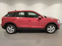 Usado Audi Q2 Advanced Plus 116 CV (85 kW) 2022 Rojo SUV
