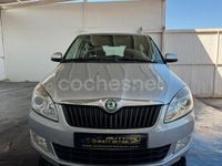 Usado Skoda Fabia Ambition 75 CV (55 kW) 2011 Gris / plata Utilitario