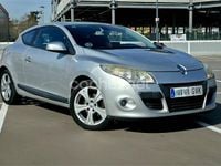 Usado Renault Mégane Dynamique 110 CV (80 kW) 2010 Gris / plata Berlina