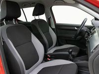 Usado Skoda Fabia Ambition 90 CV (66 kW) 2021 Rojo