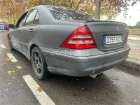 Usado Mercedes C32 AMG AMG 354 CV (260 kW) 2002 Gris / plata Berlina