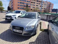 Usado Audi A4 140 CV (102 kW) 2005 Gris / plata Berlina