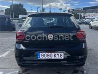 Usado VW Polo Advance 95 CV (69 kW) 2019 Negro Utilitario