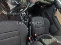 Usado Audi A3 Ambiente 110 CV (80 kW) 1999 Gris / plata Utilitario
