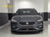 Usado Seat Leon FR 150 CV (110 kW) 2021 Azul Familiar