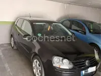 Usado VW Golf VI Highline 122 CV (89 kW) 2008 Negro Utilitario