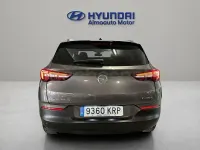 Usado Opel Grandland X Design Edition 130 CV (95 kW) 2018 Gris / plata SUV