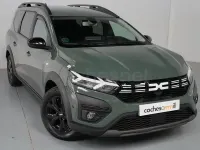 Usado Dacia Jogger Extreme 100 CV (73 kW) 2023 Verde Monovolumen