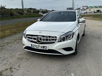 Usado Mercedes A180 Urban 109 CV (80 kW) 2014 Blanco Berlina