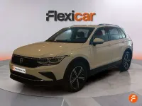 Usado VW Tiguan Life 150 CV (110 kW) 2023 Blanco SUV