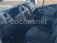 Usado Renault Trafic 120 CV (88 kW) 2019 Gris / plata Monovolumen
