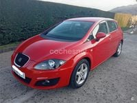 Usado Seat Leon 90 CV (66 kW) 2010 Rojo Utilitario