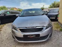 Usado Peugeot 308 Access 115 CV (84 kW) 2014 Gris / plata Berlina