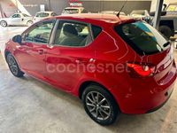 Usado Seat Ibiza Style 105 CV (77 kW) 2015 Rojo Berlina