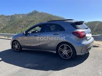 Usado Mercedes A180 AMG line 122 CV (89 kW) 2016 Gris / plata Berlina