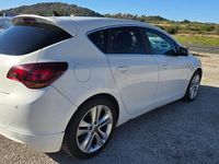 Usado Opel Astra Sport 165 HP (121 kW) 2011 Branco Sedan