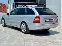 Usado Mercedes C180 Elegance 143 CV (105 kW) 2006 Gris Berlina