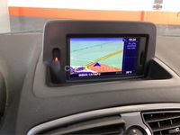 Usado Renault Clio II Expression 85 CV (62 kW) 2010 Gris / plata Berlina