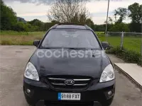 Usado Kia Carens LX 112 CV (82 kW) 2006 Negro Monovolumen