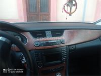Usado Mercedes CLS320 224 CV (164 kW) 2008 Gris / plata Berlina