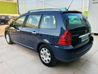 Usado Peugeot 307 110 CV (80 kW) 2005 Azul Familiar
