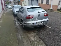 Usado Seat Leon Stella 105 CV (77 kW) 2006 Gris / plata Utilitario