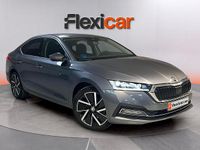 Usado Skoda Octavia Ambition 204 CV (150 kW) 2022 Gris Berlina
