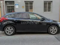 Usado Ford Focus Trend 95 CV (69 kW) 2011 Negro Berlina