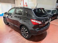 Usado Nissan Qashqai Tekna 150 CV (110 kW) 2012 Negro SUV