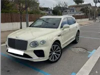 Usado Bentley Bentayga 550 CV (404 kW) 2022 Beige SUV
