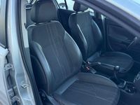 Usado Opel Corsa Color Edition 95 CV (69 kW) 2012 Gris Utilitario