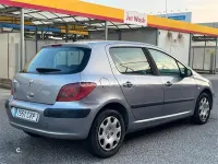 Usado Peugeot 307 110 CV (80 kW) 2003 Gris / plata Berlina