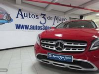 Usado Mercedes GLA180 122 CV (89 kW) 2018 Rojo SUV