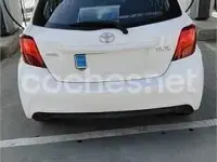 Usado Toyota Yaris City 69 CV (50 kW) 2014 Blanco Utilitario