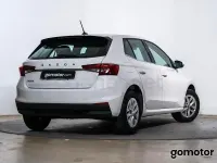 Usado Skoda Fabia Ambition 110 CV (80 kW) 2024 Blanco Utilitario