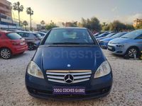 Käytetty Mercedes A180 Avantgarde 109 HP (80 kW) 2010 Sininen Sedan