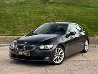 Usado BMW 325 Comfort Edition 197 HP (144 kW) 2007 Preto Coupé