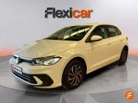 Usado VW Polo Life 95 CV (69 kW) 2023 Blanco Utilitario
