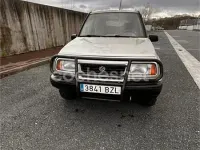Usado Suzuki Vitara 90 CV (66 kW) 2002 Beige SUV