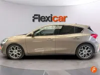 Usado Ford Focus Titanium 150 CV (110 kW) 2018 Marrón Utilitario